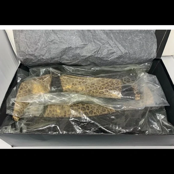 DONALD J PLINER COUTURE Leopard Alligator Boots - Picture 11 of 13